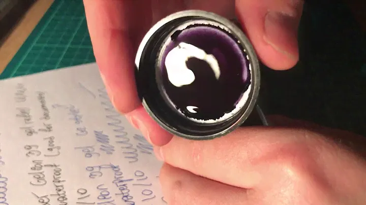 Some G2 refills that i bought recently and 2 inks